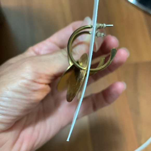 MLKANHNY - Brass Earrings - Picture 3 of 3